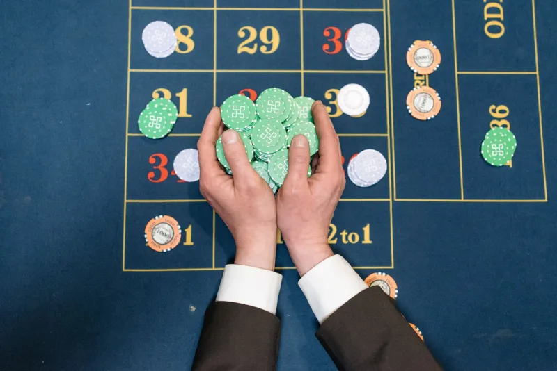 Ghost Lines: How Sportsbooks Fake You Out with Moves Nobody Actually Made